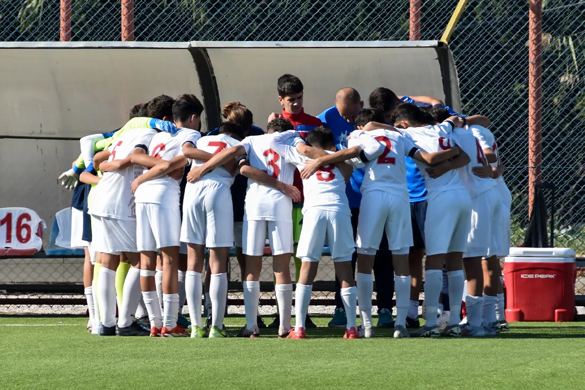 AKADEMİ SPORCULARIMIZDAN FAIR-PLAY DAVRANIŞ