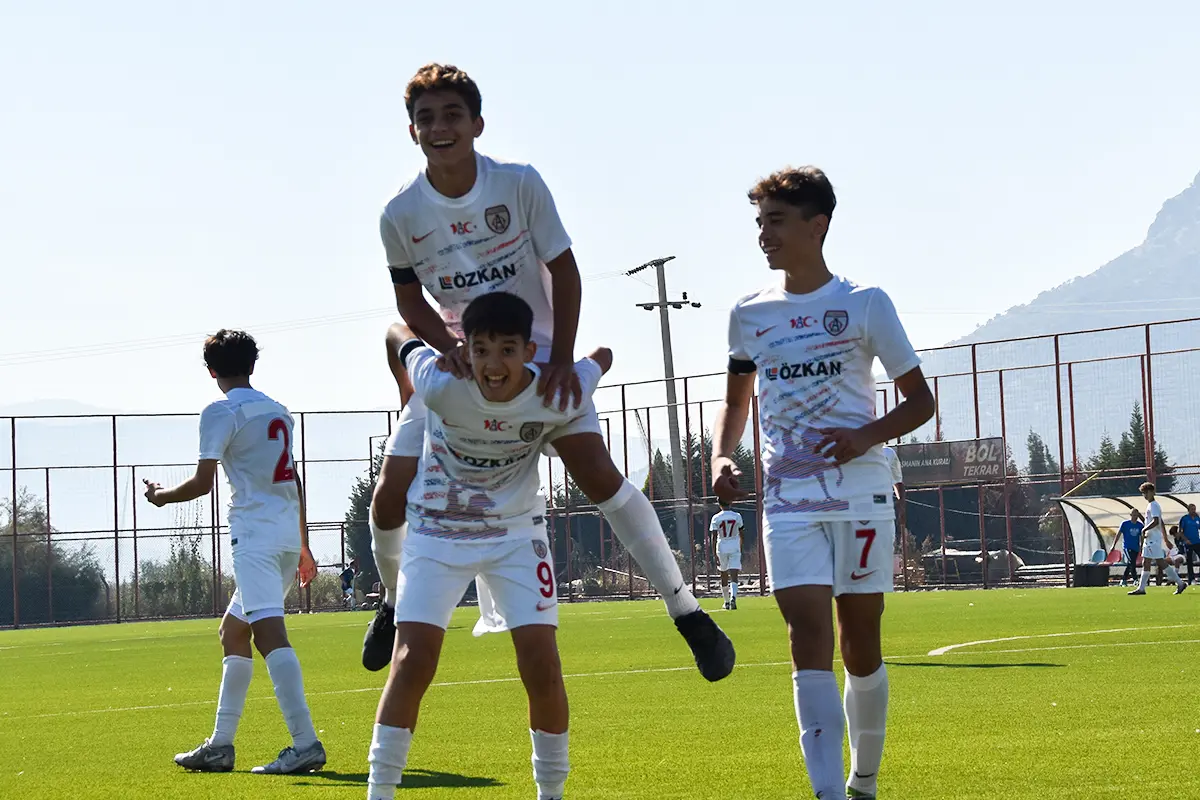 ALTINORDU U14: 5 – ALTAY U14: 1